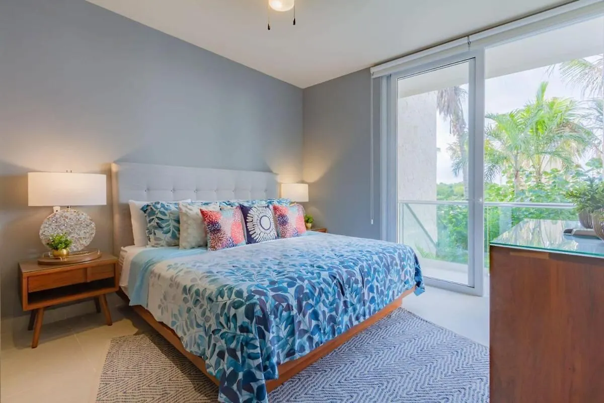 Holiday home Chic Beachfront Condo Ocean View Rooftop Pools Akumal Mexico