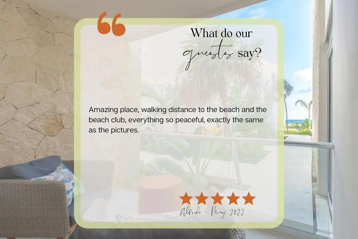 Chic Beachfront Condo Ocean View Rooftop Pools アクマル 0*,  メキシコ